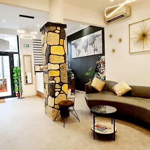 Hotel Evelia, Nicea